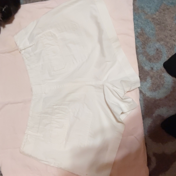 NY & co sz 12 white shorts - Picture 3 of 3